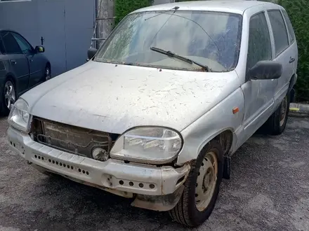 Chevrolet Niva 2006 года за 800 000 тг. в Алматы – фото 2