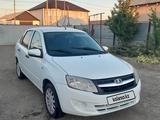 ВАЗ (Lada) Granta 2190 2014 годаүшін2 000 000 тг. в Атырау – фото 2