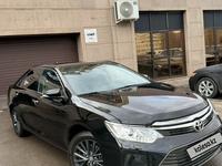 Toyota Camry 2015 годаfor10 850 000 тг. в Астана