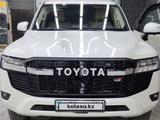 Toyota Land Cruiser 2022 годаүшін42 111 000 тг. в Астана