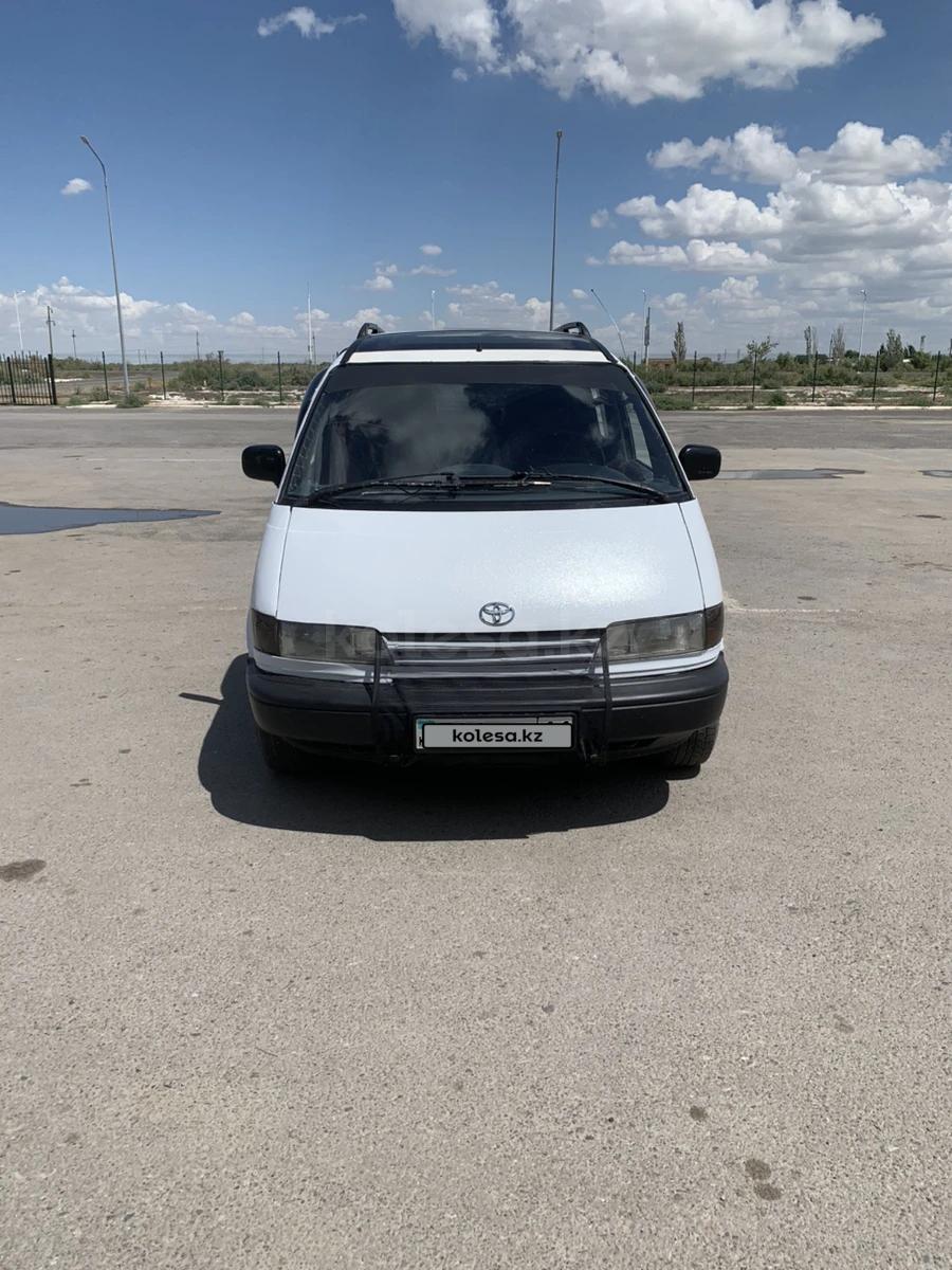 Toyota Previa 1992 г.