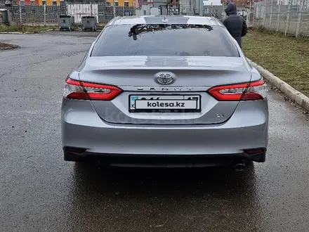 Toyota Camry 2019 года за 11 000 000 тг. в Астана – фото 7