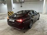 Lexus ES 250 2019 года за 19 000 000 тг. в Астана – фото 3