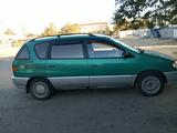 Toyota Ipsum 1996 года за 2 800 000 тг. в Семей