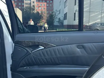 Mercedes-Benz E 320 2002 года за 4 600 000 тг. в Астана – фото 15