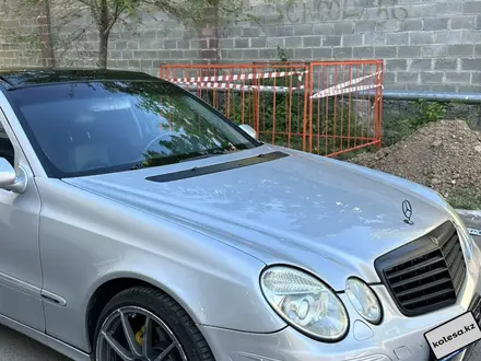Mercedes-Benz E 320 2002 года за 4 600 000 тг. в Астана – фото 4