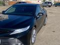 Toyota Camry 2020 года за 14 300 000 тг. в Усть-Каменогорск – фото 2