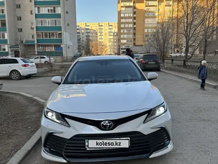 Toyota Camry 2023 года за 17 000 000 тг. в Уральск