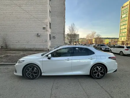 Toyota Camry 2023 года за 17 000 000 тг. в Уральск – фото 10