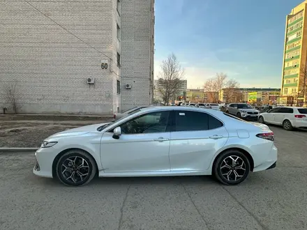 Toyota Camry 2023 года за 17 000 000 тг. в Уральск – фото 13