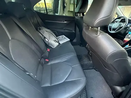 Toyota Camry 2023 года за 17 000 000 тг. в Уральск – фото 16