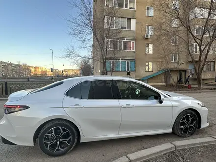Toyota Camry 2023 года за 17 000 000 тг. в Уральск – фото 3