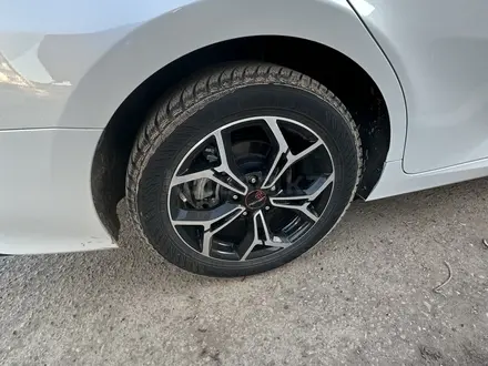 Toyota Camry 2023 года за 17 000 000 тг. в Уральск – фото 5