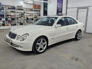 Mercedes-Benz E 500