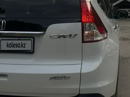 Honda CR-V 2014 года за 10 800 000 тг. в Алматы – фото 27