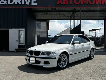 BMW 325 2001 года за 4 500 000 тг. в Алматы