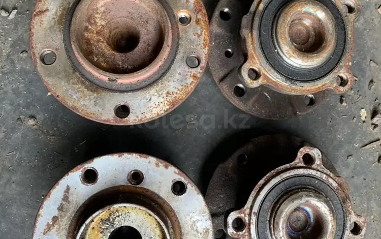 Ступица подшипник бмв е60 bmw e60 за 10 000 тг. в Алматы