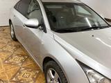 Chevrolet Cruze 2013 года за 4 000 000 тг. в Атырау – фото 3