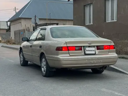 Toyota Camry 1998 года за 2 800 000 тг. в Усть-Каменогорск – фото 4