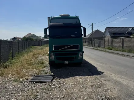 Volvo  FH 2006 года за 25 000 000 тг. в Шымкент