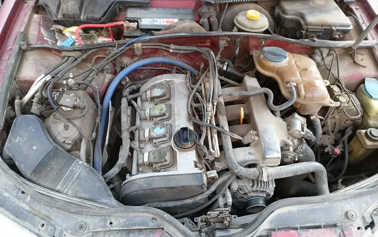 Volkswagen Passat 1998 годаfor1 200 000 тг. в Астана