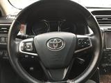 Toyota Camry 2015 года за 13 000 000 тг. в Жанаозен – фото 2