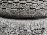 Резина Bridgestone 225/65/17, лето комплект за 25 000 тг. в Алматы – фото 4