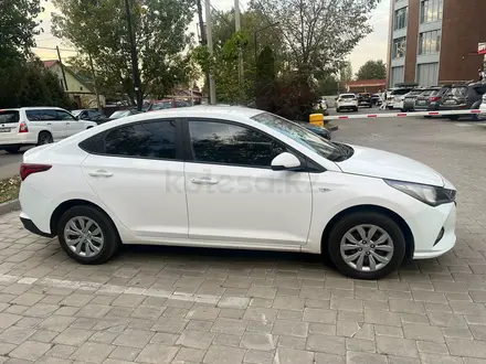 Hyundai Accent 2021 года за 6 950 000 тг. в Алматы – фото 8