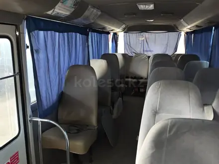 Toyota  Coaster 2012 года за 11 000 000 тг. в Атырау – фото 7