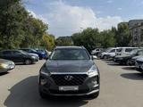 Hyundai Santa Fe 2019 годаүшін14 000 000 тг. в Усть-Каменогорск