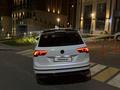 Volkswagen Tiguan 2022 года за 13 500 000 тг. в Алматы – фото 2