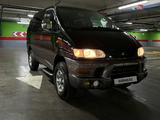 Mitsubishi Delica 2002 годаүшін7 200 000 тг. в Алматы – фото 5