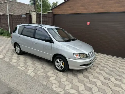 Toyota Ipsum 1997 года за 3 100 000 тг. в Алматы – фото 5