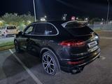 Porsche Cayenne 2014 года за 24 000 000 тг. в Туркестан – фото 4