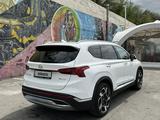 Hyundai Santa Fe 2022 года за 17 900 000 тг. в Алматы – фото 3