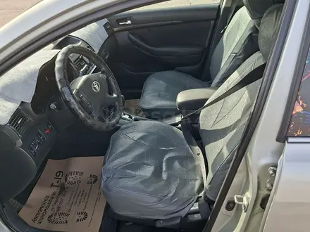 Toyota Avensis 2003 года за 3 800 000 тг. в Астана – фото 9