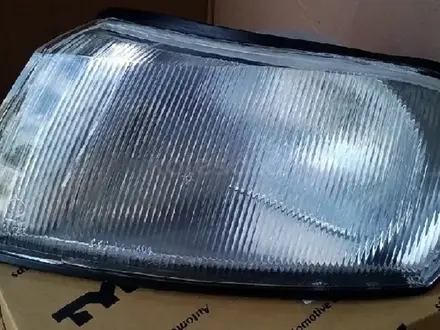 Стекло фары фонари OPEL VECTRA B за 7 500 тг. в Актобе – фото 4