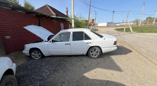 Mercedes-Benz E 230 1992 года за 800 000 тг. в Актобе