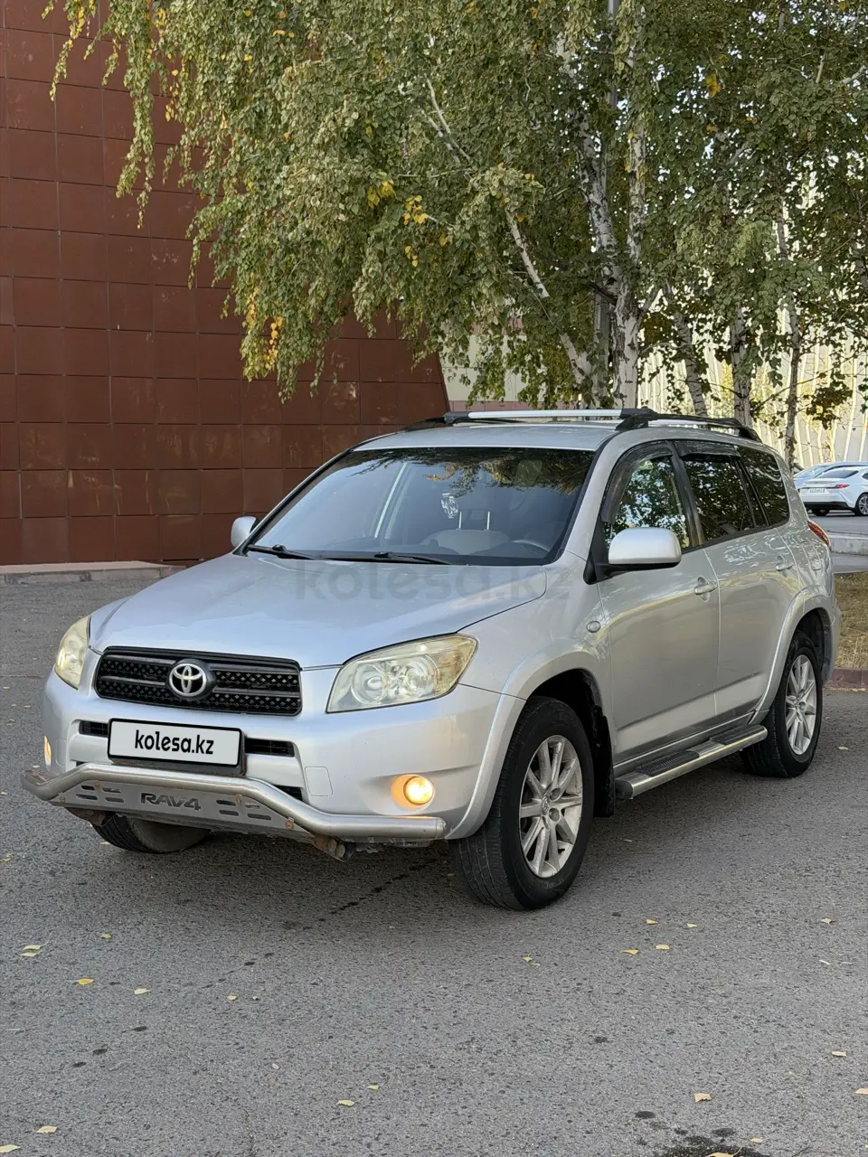 Toyota RAV4, 2005