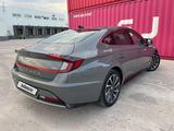 Hyundai Sonata 2022 годаүшін10 800 000 тг. в Караганда – фото 2