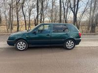 Volkswagen Golf 1997 года за 1 400 000 тг. в Караганда