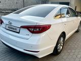 Hyundai Sonata 2016 годаfor7 600 000 тг. в Шымкент – фото 5