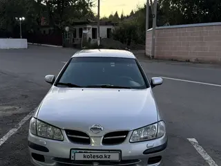 Nissan Almera, 2001
