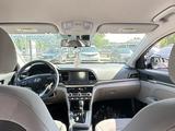Hyundai Elantra 2020 годаүшін4 400 000 тг. в Караганда – фото 3