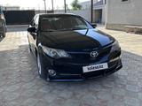 Toyota Camry 2012 года за 7 500 000 тг. в Актау – фото 2