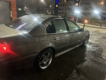 BMW 528 1997 года за 3 200 000 тг. в Сатпаев – фото 3