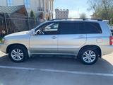 Toyota Highlander 2005 года за 7 000 000 тг. в Алматы