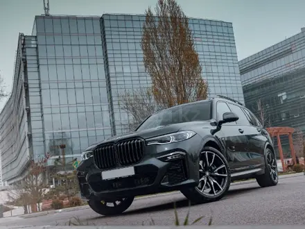 BMW X7 2021 года за 63 000 000 тг. в Алматы – фото 3
