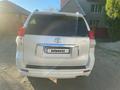 Toyota Land Cruiser Prado 2011 годаfor13 000 000 тг. в Актобе – фото 2