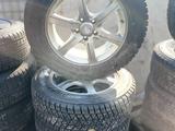 Диски в месте с Зимней резиной 225/65R17 за 1 000 тг. в Алматы